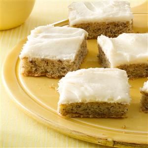 Frosted Banana Bars Recipe -These bars are always a hit at potlucks here in the small rural farming community where my husband and I live. I also like to provide them for coffee hour after church. They're so moist and delicious that wherever I take them, they don't last long. —Karen Dryak, Niobrara, Nebraska Frosted Banana Bars, Banana Bars Recipe, Banana Bars, Cake Bars, Potluck Recipes, Bars Recipe, Köstliche Desserts, Banana Recipes, Cookie Desserts