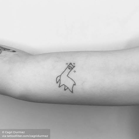 Llama Tattoo, Tatuaje Studio Ghibli, Easy Tattoo, Inner Arm Tattoos, Tattoos Simple, Dinosaur Tattoos, Kawaii Tattoo, Cute Tiny Tattoos, Minimalist Drawing