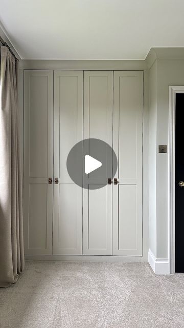 Ikea Pax Painted Doors, How To Make Walls Look Taller, Ikea Forsand Door Hack, Ikea Wardrobe Ideas, Ikea Pax Wardrobe Ideas, Build In Wardrobe, Pax Wardrobe Ideas, Mdf Wardrobe, Dressing Ikea