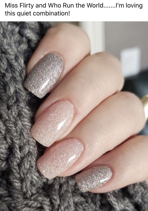 Sns Dipping Powder Nails Sparkle, Holiday Shimmer Nails, Pink Sparkle Dip Powder Nails, Sparkly Nail Colors, Sparkle And Co Dip Powder Nails, Sparkle Powder Nails, Sns Dipping Powder Nails Christmas, Sparkly Dip Powder Nails, Powder Manicure Ideas