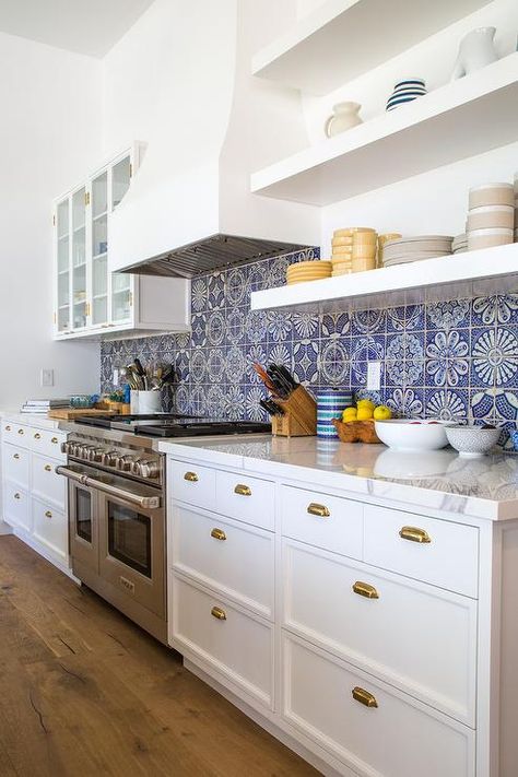 Hooray for the White and Blue Kitchen Modern Farmhouse Kitchen Cabinets, Farmhouse Kitchen Backsplash, Kitchen Backsplash Designs, Farmhouse Kitchen Cabinets, Blue Tile, Kitchen Cabinets Makeover, Lounge Design, Modern Farmhouse Kitchens, Blue Tiles