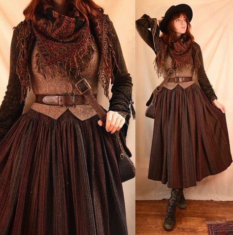 Goblincore Prom Dress, Madame Simza, Archeology Aesthetic, Autumn Academia, Witch Aesthetics, Goth Chic, Romantic Fashion, Fair Outfits, Clothing Reference