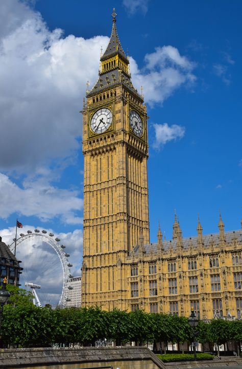 Big Ben - London, England Uk Road Trip, London Drawing, London Dreams, Famous Monuments, London Poster, Big Ben London, London Bars, City Of London, Big Photo