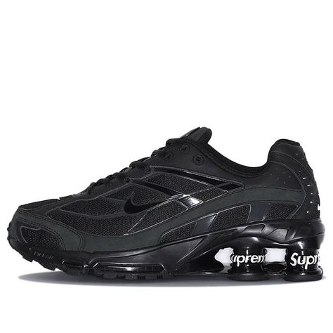 Nike Shox Ride 2 SP x Supreme 'Black' DN1615-001 (SNKR/Retro/Unisex/Low Top) Supreme Branding, Supreme X Nike, Supreme Brand, Supreme Shoes, Nike Shox R4, Guys Fashion Casual, Air Nike, Nike Tn, Black Shoes Men