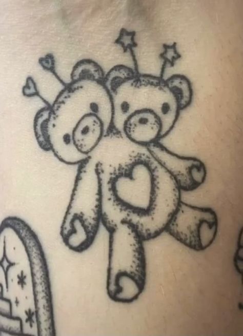 Vintage Dainty Tattoos, Scary Cute Tattoo, Two Headed Teddy Bear Tattoo, Small Scary Tattoos, Two Headed Animal Tattoo, Funky Tattoo Ideas, Pixie Tattoo, Stick Poke Tattoo, Grunge Tattoo