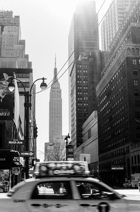 NYC in Black and White | Road Trip 2013 City Black And White, Foto Muro Collage, Skyline Photography, Photo New York, Nyc City, Black And White Photo Wall, Photography City, Photography People, Black And White Picture Wall