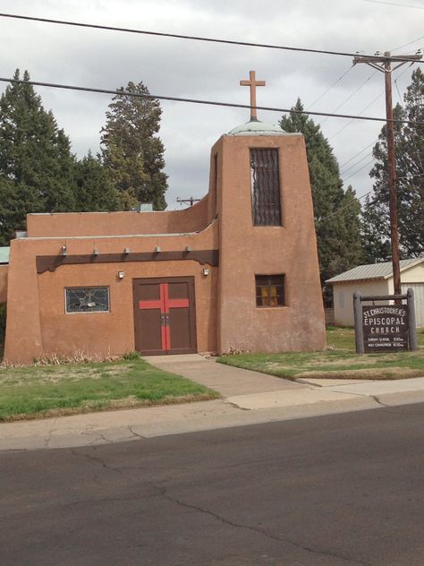 Hobbs, New Mexico I used to walk/ride/drive by this church all the time! Hobbs New Mexico, New Mexico History, Cheap Hobbies, Houses Of The Holy, New Mexico Usa, Church Pictures, Hobbies For Men, New Mexican, Land Of Enchantment