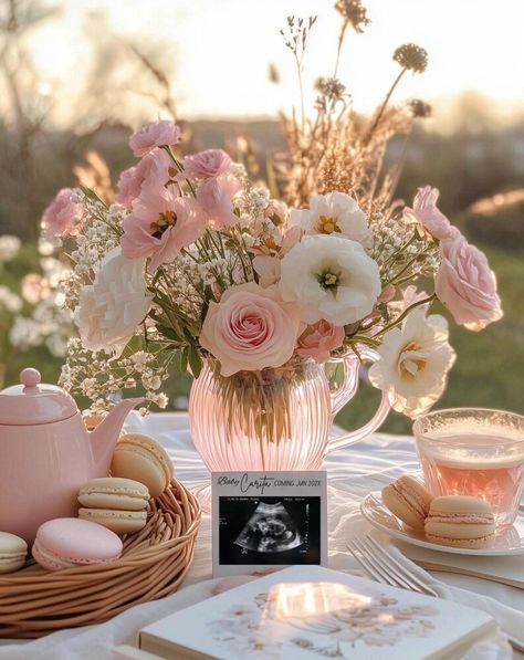 Neutral Pregnancy Announcement Digital Custom Pregnancy Announcement Photo Pregnancy Announcement Digital Social Media Baby Reveal - Etsy Canada Instagram Pregnancy Announcement, Neutral Pregnancy Announcement, Fall Pregnancy Announcement, Baby Announcement Photoshoot, Pregnancy Checklist, Pregnancy Announcement Photos, Announcement Ideas, Bloom Baby, Fall Maternity