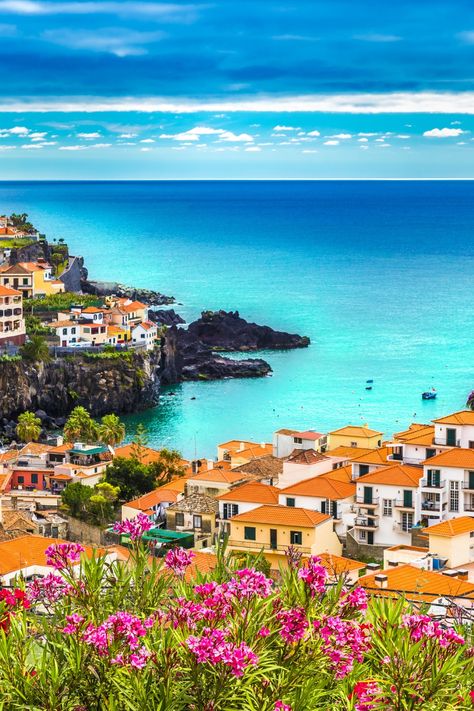 Paradise in Madeira and Lisbon! 🌴🇵🇹 Discover the enchanting island of Madeira with its beautiful scenery, sunny climate, and warm hospitality. Stay at the luxurious Enotel Lido in Funchal, and enjoy oceanfront views and world-class spa treatments. Then, experience the vibrant culture of Lisbon during a 2-night stay! 🍷 #Maderia #Lisbon #Portugal #Sunny #Paradise #Holiday #Travel #SeniorDiscoveryTours Huawei Wallpapers, Interesting Place, Nation State, International Flights, Albufeira, Funchal, Amazing Sunsets, Spain And Portugal, Travel Adventure