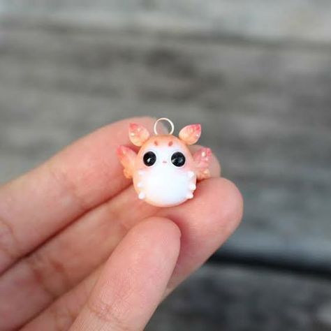 Moth Creature, Miniatures Polymer Clay, Fimo Kawaii, Clay Kawaii, Polymer Clay Kawaii, Fimo Polymer Clay, Clay Dragon, Clay Diy Projects, Polymer Clay Diy