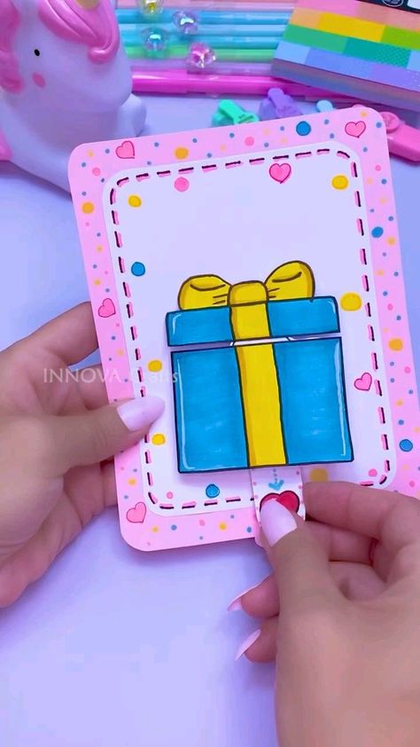 Paper Hand Crafts Ideas Creative, Creative Message Ideas, Cool Cards Diy Creative, Pull Out Card Ideas, Creative Diy Birthday Cards, Birthday Cards Homemade Creative, Interactive Birthday Cards Diy, Moving Cards Diy, Diy Birthday Card For Daughter