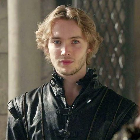 Toby Regbo Reign, Reign Aesthetic, Reign Serie, Reign Cast, Reign Mary And Francis, Alison Sudol, Reign Mary, Katherine Waterston, Toby Regbo