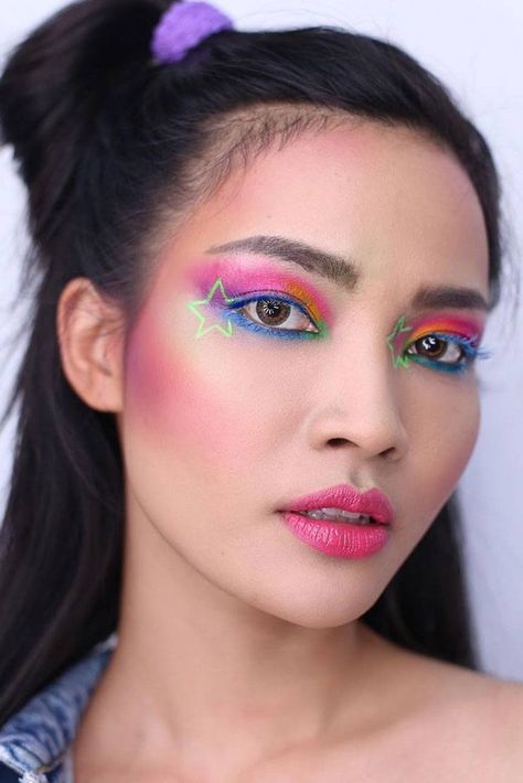 80smakeup Looks, 80s Make Up Ideas, Blue 80s Makeup, 80’s Make Up, 80s Makeup Looks Eyeshadows, Eighties Makeup, 80s Eyeshadow, 1980 Makeup, 80s Lipstick