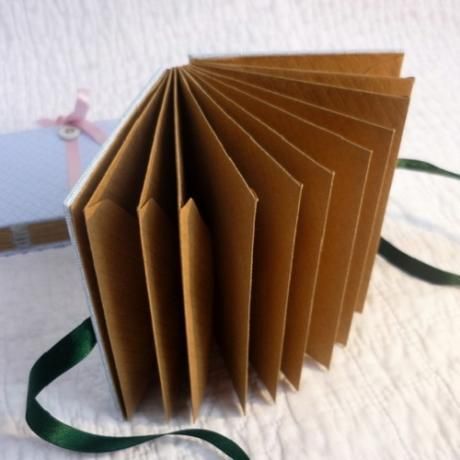 Envelope Book, Book Diy, How To Make An Envelope, Bookmaking, Calm Your Mind, Handmade Book, Handmade Journals, Handmade Books, Diy Book