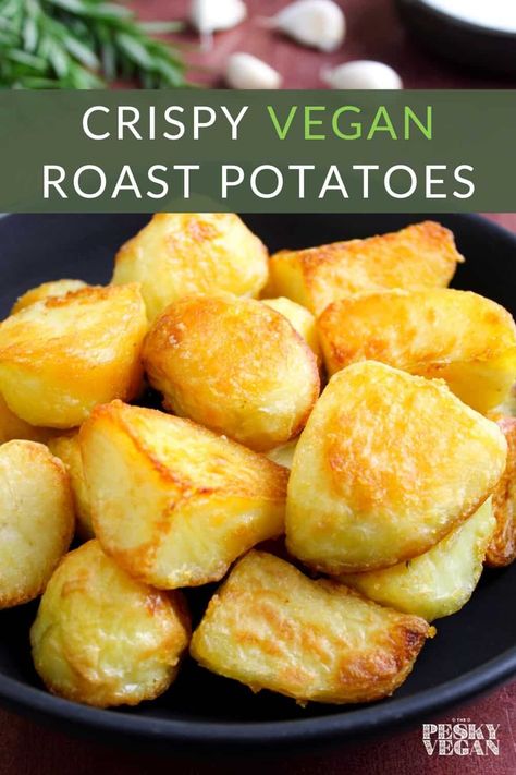 Don't believe the hype about goose fat – these vegan roast potatoes are divine with just regular olive oil and salt. The quintessential side dish for Christmas dinner, Thanksgiving, or your weekly Sunday roast, a plant-based approach will result in roasties that are perfectly crispy on the outside and fluffy on the inside. #vegan #veganside #roastpotatoes #potatorecipe #veganchristmas #dairyfree Dairy Free Potatoes, Vegan Dinner Potato, Vegan Potato Thanksgiving, Vegan Thanksgiving Roast, Vegan Roast Potatoes, British Roast Potatoes, Seasoned Roasted Potatoes, Making Roast Potatoes, Vegan Potato Recipes