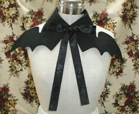 Bat collar Bat Collar, Character Fashion, Goth Outfits, Creepy Cute, Gothic Lolita, Character Outfits, Pastel Goth, Dream Clothes, Lolita Fashion