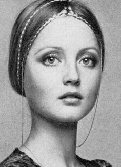 Ingrid Boulting ingrid boulting on Pinterest 1970s David Bailey and Vogue Ingrid Boulting, Cair Paravel, Patti Hansen, Victorian Women, Retro Hairstyles, Flower Child, Art Reference Photos, Beautiful Things, Makeup Inspiration