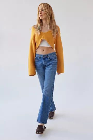 @urbanoutfitters #keyshapes #style #outfit #inspo #denim #trending #jeans #denim Trending Jeans, Cowgirl Jeans, Bdg Jeans, Jean Crafts, Low Rise Jeans, Jean Outfits, Jeans Denim, Jeans Shop, Bell Bottom Jeans