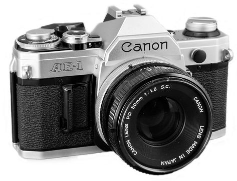 Canon AE-1: A Heavyweight Champ! · Lomography Best Film Cameras, Fotocamere Vintage, Photo Tricks, Camera Tricks, Laura Bailey, Canon Ae 1, Elijah Wood, Instant Film Camera, Old Cameras