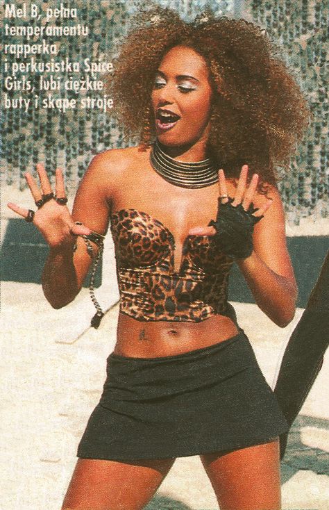 Mel B Costume, Scary Spice Makeup, Scary Spice Halloween Costume, Scary Spice Outfit, Scary Spice Costume, Mel Brown, Scary Spice, Uk Party, 90s Fashion Party