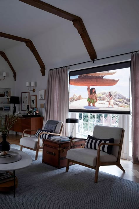 Projector Screen Over Window, Pull Down Projector Screen Living Room, Projector Living Room Ideas, Fireplace Wall Decor Ideas, Projector In Living Room, Projector Screen Living Room, Projector Screen Ideas, Projector Room, Fireplace Wall Decor