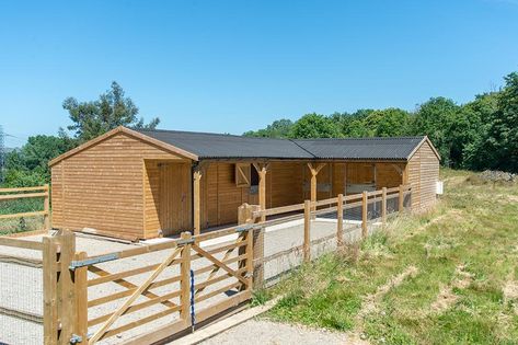 Planning Your Perfect Stable Stable House, Field Shelters, Stable Yard, Horse Tack Rooms, Equestrian Stables, Barn Hacks, Tack Rooms, Horse Barn Ideas Stables, Stable Ideas