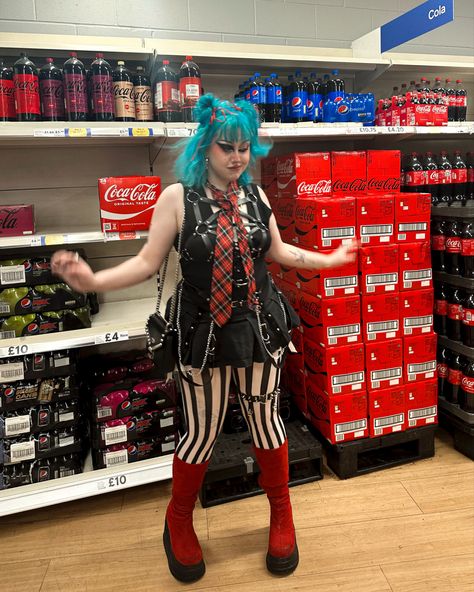 alt clothing inspo red tie boots blue hair Blue Hair Red Outfit, Blue Alt Outfits, Blue Hair Outfit, Red Converse Outfit, Tie Boots, Maximalist Outfits, High Converse, Alternative Fashion Outfits, Alt Clothing