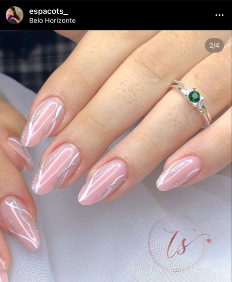 Almond Glitter Nails, Nail Art Designs For Beginners, Shiny Nails Designs, Nail 2023, Color Melon, Pink Summer Nails, Silver Nail Designs, Easy Nail Art Designs, Baby Pink Nails