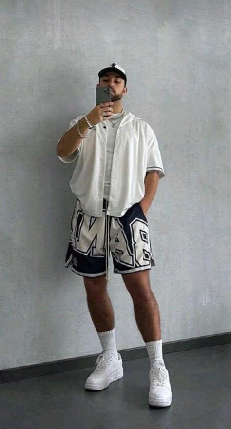 Male Festival Outfits, Festival Outfits Men, Nba Outfit, Mens Summer Outfits, Mens Casual Outfits Summer, Black Men Street Fashion, Street Style Outfits Men, Mens Outfit Inspiration, Mens Fashion Streetwear