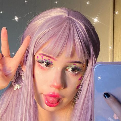 *✧･ﾟ🎀♡ 𝓢𝒉𝒂𝒏𝒕𝒚 *✧･ﾟ🎀♡ on Instagram: “*:･🍬 ✧𝑏𝑖𝑏𝑏𝑙𝑒✧ 🍬*:･ . . . hice este makeup inspirado en bibble de Barbie fairytopia ✨🍬 . . . . . . . . . . #aesthetic #ａｅｓｔｈｅｔｉｃ…” Bibble Barbie Makeup, Barbie Fairytopia Aesthetic, Fairytopia Aesthetic, Bibble Barbie, Barbie Fairytopia, Barbie Makeup, Inspo Hair, Make Up Inspo, Cow Girl