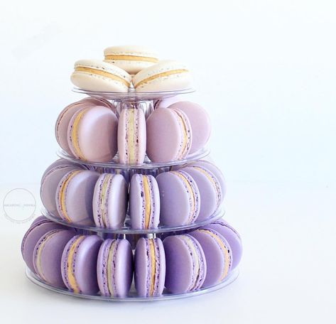 Quince Inspiration, Macaroon Tower, Bridal Shower Checklist, Shower Checklist, Lavender Macarons, Le Macaron, Purple Cupcakes, Macaron Tower, Cupcake Tower