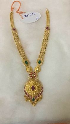 30gms Gold Long Necklace, Light Weight Gold Haram Designs, Mini Haram Gold Designs, Light Weight Gold Necklace, Mini Haram, Gold Bridal Necklace, Gold Jewelry Outfits, Antique Gold Jewelry Indian, Gold Jewelry Simple Necklace