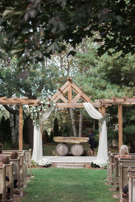 Outdoor Wedding Gazebo, Rustic Vineyard Wedding, Wedding Arbor Rustic, Lilac Wedding Bouquet, Diy Outdoor Weddings, Niagara Wedding, Gazebo Wedding, Wedding Arbour, Outdoor Fall Wedding