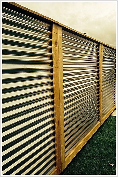 Outdoor Privacy Screens - Ready for more great tips? - Click to visit for more. Do It NOW!! Corrugated Metal Fence, Metal Fence Panels, Garden Fence Panels, Diy Fence, Building A Fence, Front Yard Fence, Bamboo Fence, Privacy Screen Outdoor, Outdoor Privacy