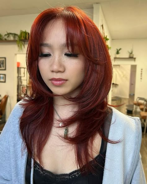 Wispy Layered Hair Medium, Medium Length Red Hair With Layers, Red Medium Length Hair, Layers Red Hair, Layered Red Hair, Red Layered Hair, Red Hair Layers, Paprika Hair Color, Copper Red Hair Color