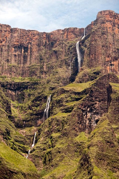 Tugela Falls, Underwater Waterfall, Water Planet, Drakensberg Mountains, Gorgeous Scenery, Organic Forms, Beautiful Sites, African Wildlife, Beautiful Places In The World