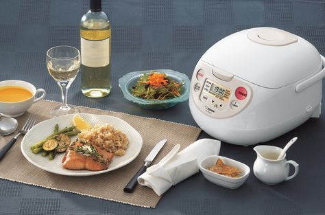 Micom Rice Cooker & Warmer NS-WAC10/18 http://www.zojirushi.com/products/nswac Healthy Brown Rice, Zojirushi Rice Cooker, Best Rice Cooker, Perfect Rice, Rice Cookers, Japanese Rice, Cooking Temperatures, Cooking Pan, Quick Cooking