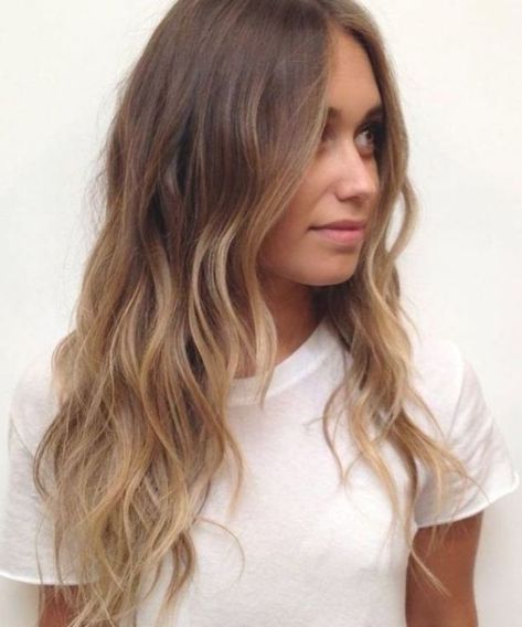 18 light brown hair color for cool and charming look, #brown #charming #color #light Brown Hair Cuts, Balayage Blond, Brown Hair Shades, Brown Ombre Hair, Chocolate Brown Hair, Hair Color Light Brown, Brown Hair Balayage, Brown Balayage, Ombré Hair