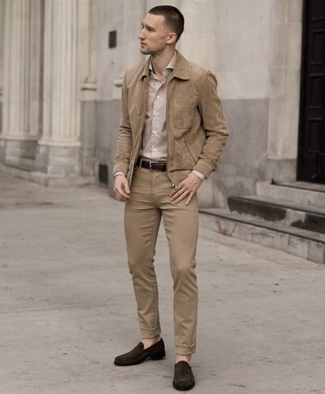 Marcel floruss Marcel Floruss, Outfit Combos, Khaki Pants, Pants, Trousers