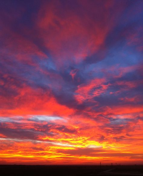 Oklahoma Sunset, Sky Day, Pretty Skies, Sky Pics, Sky Pictures, Retro Sunset, Vintage Collage, Pretty Sky, Sunset Painting