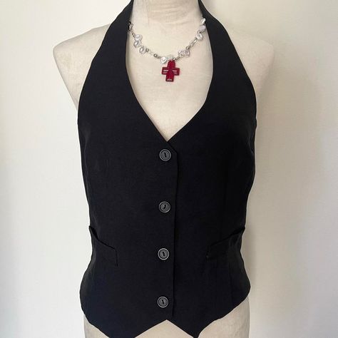 No brand labeled, button up front with a halter neck, no flaws! Item likely fits a size large, perhaps XL - NECKLACE NOT INCLUDED, BY @julia866 ON DEPOP 90’s Punk, Black Waistcoat, Grunge Goth, Y2k Black, Technical Drawing, Black Button, No Brand, Halter Neck, Button Up