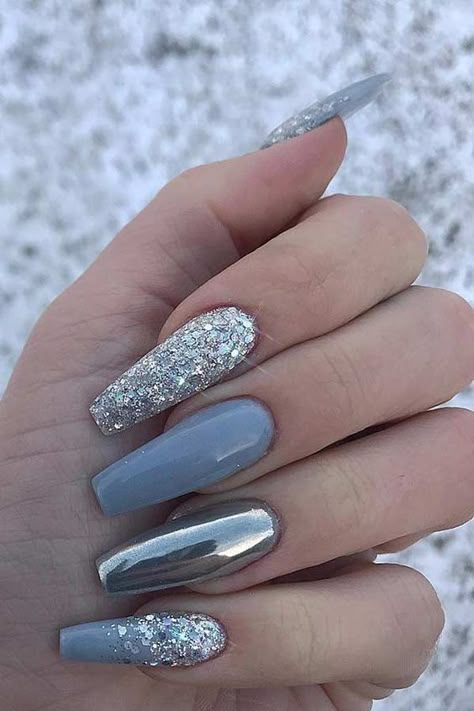 January Nail Colors, Silver Nail Designs, January Nails, Nail Colors Winter, Winter Nails Acrylic, Christmas Nails Acrylic, Colorful Nail Designs, Winter Nail Designs, Silver Nails