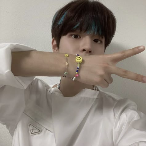 Stray Kids Seungmin, Kids Pictures, Lee Min Ho, Reality Show, My Only Love, Instagram Update, Lee Know, Pop Group, K Pop