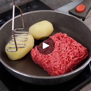 11M views · 117K reactions | My grandma's easy recipe that surprised everyone! Simple and delicious! | My grandma's easy recipe that surprised everyone! Simple and delicious! | By Yum Yummy | Facebook Tiktok Casserole, Minced Beef, Potatoes Recipes, Skillet Recipes, Simple Meals, Homemade Gravy, Beef And Potatoes, Potato Cakes, Minced Meat