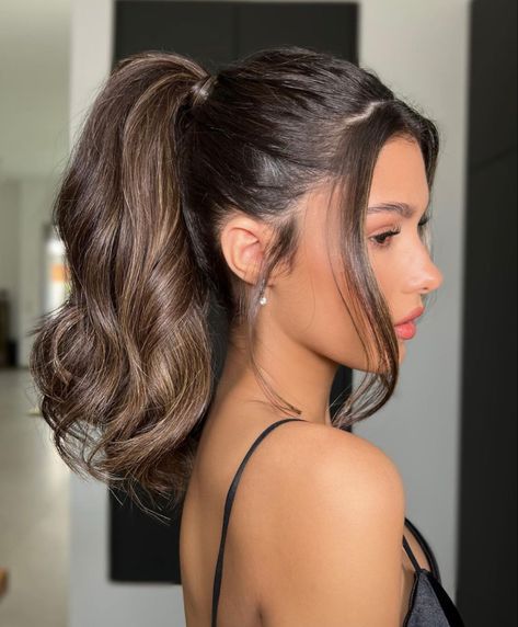 Event Hairstyles, Stylish Ponytail, Pony Hairstyles, Elegant Ponytail, High Ponytail Hairstyles, Guest Hair, Bridesmaid Hair Makeup, Girls Natural Hairstyles, Latest Short Hairstyles