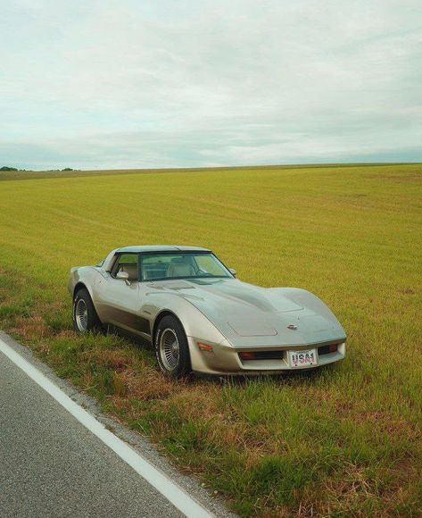 Old Corvette Aesthetic, Vintage Corvette Aesthetic, Corvette Photography, Corvette Old, 72 Corvette, 1985 Corvette, 1981 Corvette, 1980 Corvette, Corvette Vintage