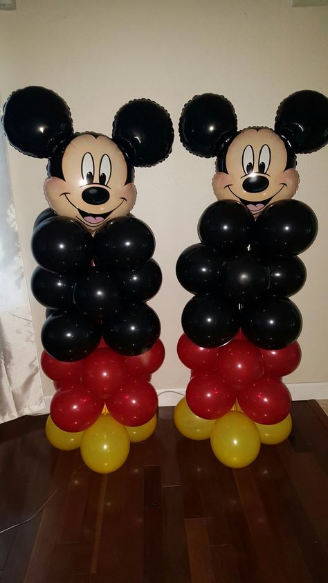 Mickey Mouse Theme Party, Γενέθλια Mickey Mouse, Mickey Mouse Party Decorations, Mickey Mouse Birthday Theme, Mickey Mouse Birthday Decorations, Mickey First Birthday, Mickey 1st Birthdays, Minnie Mouse Balloons, Mickey Mouse Themed Birthday Party