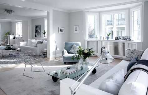 ÄLSKAR House Of Philia, House Architecture Design, Decorating Coffee Tables, Grey Walls, Interior Inspo, European Style, Sunday Morning, Interior Design Inspiration, House Ideas