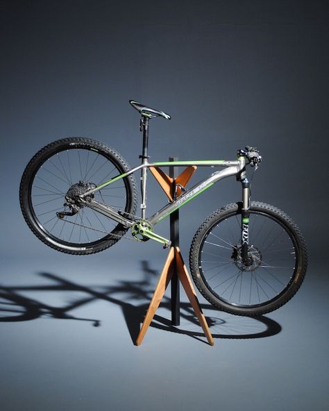 Rangeley Morton: Post – Bicycle Display Stand Bicycle Display, Bicycle Humor, Bike Wagon, Bike Repair Stand, Bike Hanger, Wood Bike, Bike Storage Rack, Support Velo, Wooden Bike