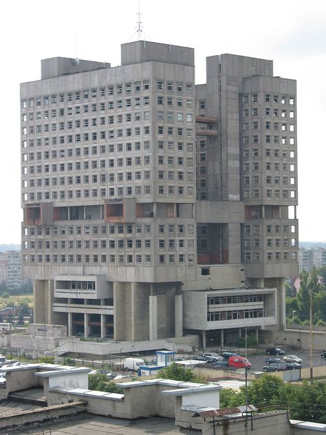 House of Soviets, Kaliningrad, Russia - built 1960. Soviet Architecture, Architecture Cool, Brutalism Architecture, Brutalist Buildings, Concrete Architecture, Russian Architecture, Brutalist Design, Brutalist Architecture, Building Art